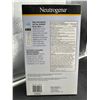 Image 3 : Neutrogena Ultra Sheer SPF 60 Body Mist Sunscreen, 3 x 141 g