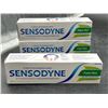 Image 3 : Sensodyne Fresh Mint Toothpaste 100 mL - Lot of 3 Tubes
