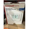 Image 2 : Honeywell Home RTH20B Single-Stage Programmable Thermostat
