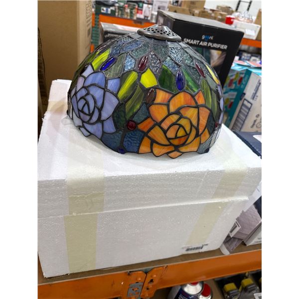 YYZ9 Stained Glass Lamp Shade, Model FBA190952997