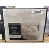 Image 2 : Comfy Bamboo World Radiance Rayonement 9500 Queen 4-Piece Sheet Set