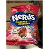Image 2 : Nerds Gummy Clusters Rainbow 142 g Peg RSC 07777