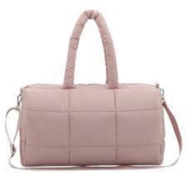 MYTAGALONGS Pink Quilted Duffel with Shoulder Strap and Zipper Closures