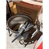 Image 3 : Power Lift Sand Blaster with Hose and Attachment