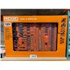 Image 2 : RIDGID Drill and Screwdriver Set (125 pieces)