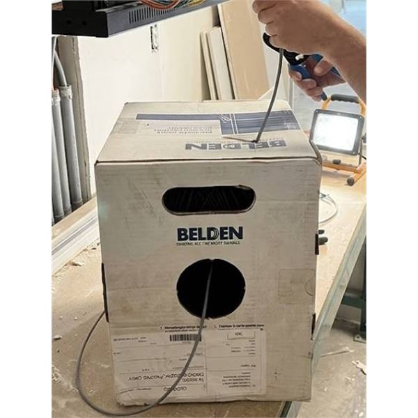 Belden 5504FE 008 CMR Communication Cable, 305m