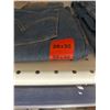 Image 4 : Levi's Classic Straight Jeans, 28x30, Mid Rise, Stellar Stretch