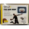 Image 2 : SKLZ Pro Mini Hoop Showtime Over-The-Door Basketball Hoop with LED Lights