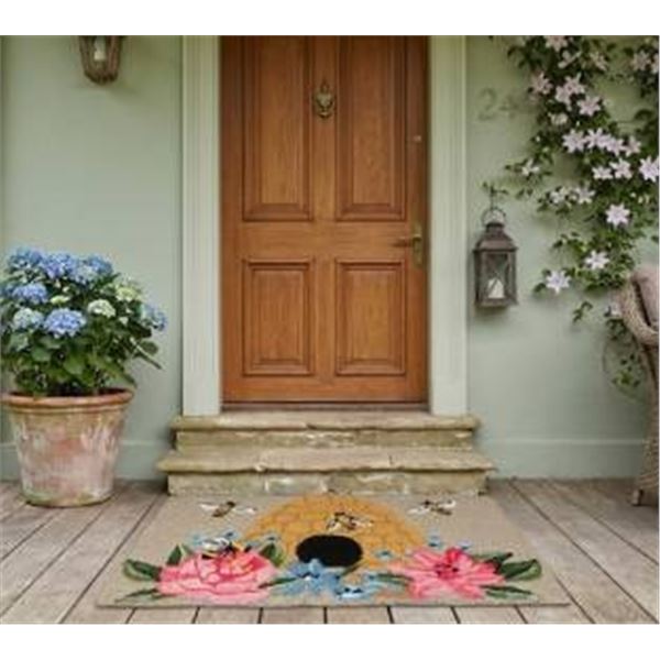 Hooked Accent Rug with Floral and Bee Design, 56 x 97 cm