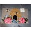 Image 2 : Hooked Accent Rug with Floral and Bee Design, 56 x 97 cm