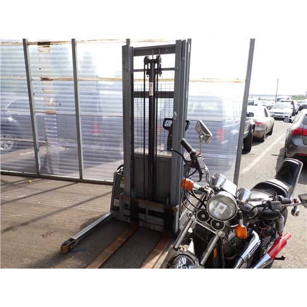 Forklift