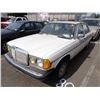 Image 1 : 1982 Mercedes-Benz 300D
