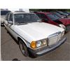 Image 2 : 1982 Mercedes-Benz 300D