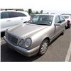 Image 1 : 1997 Mercedes-Benz E300D
