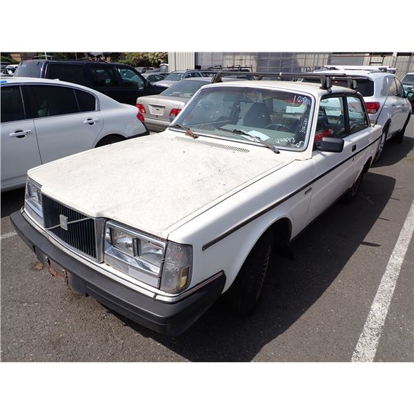 1984 Volvo 242