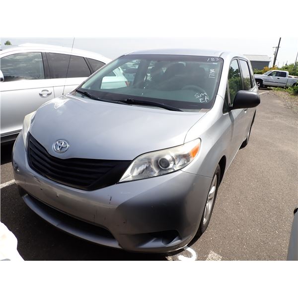 2014 Toyota Sienna