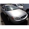 Image 2 : 2002 Ford Taurus