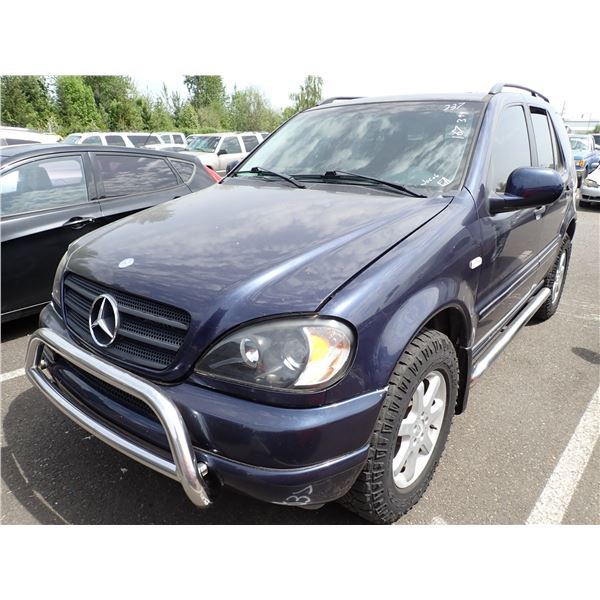 1999 Mercedes-Benz ML430