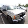 Image 2 : 1999 GMC Yukon