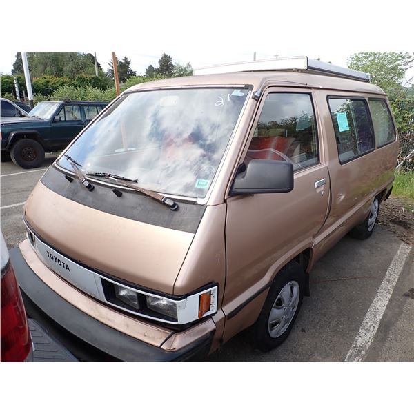 1985 Toyota Van