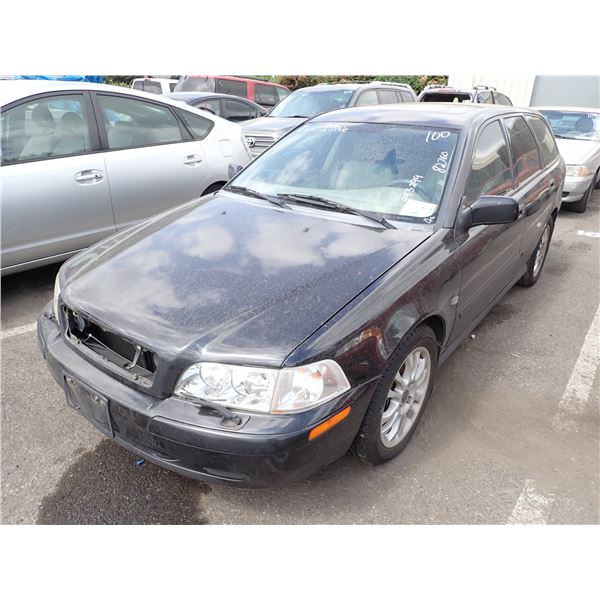 2003 Volvo V40