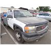 Image 2 : 2001 GMC Sierra 3500
