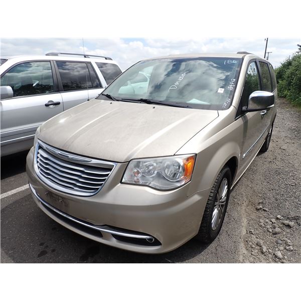 2014 Chrysler Town and Country