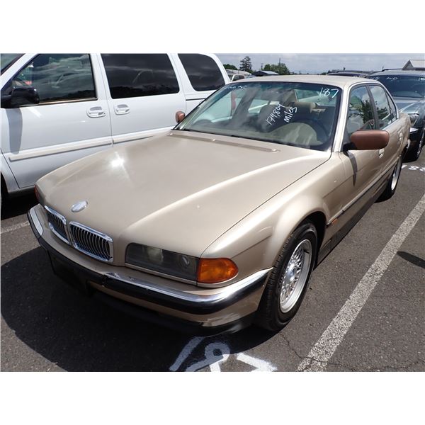 1995 BMW 740i