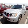 Image 1 : 2010 Nissan Pathfinder