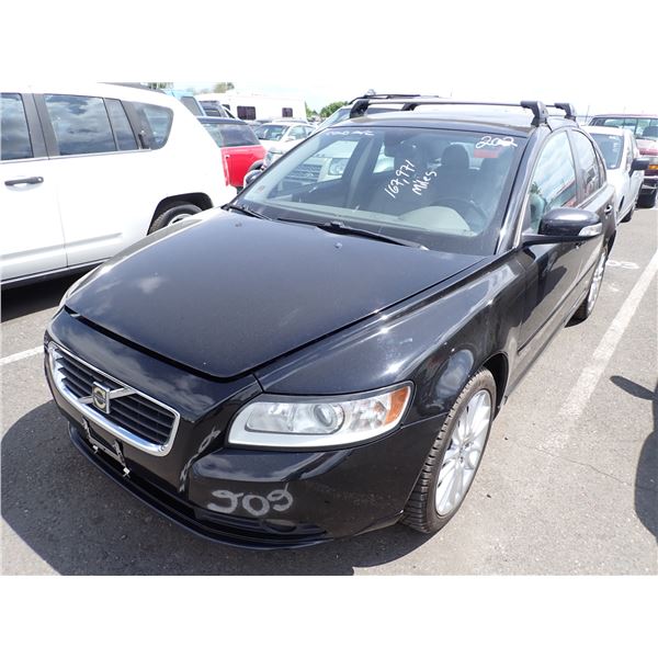 2010 Volvo S40