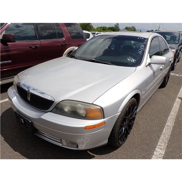 2001 Lincoln LS