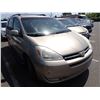 Image 2 : 2005 Toyota Sienna