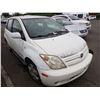 Image 2 : 2004 Scion xA