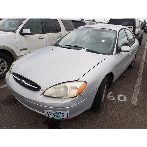 2002 Ford Taurus