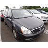 Image 2 : 2014 Kia Sedona