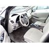 Image 5 : 2011 Nissan LEAF