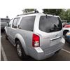 Image 4 : 2010 Nissan Pathfinder