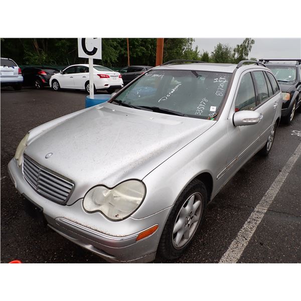 2003 Mercedes-Benz C240