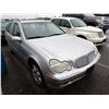 Image 2 : 2003 Mercedes-Benz C240