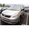 Image 1 : 2004 Toyota Sienna