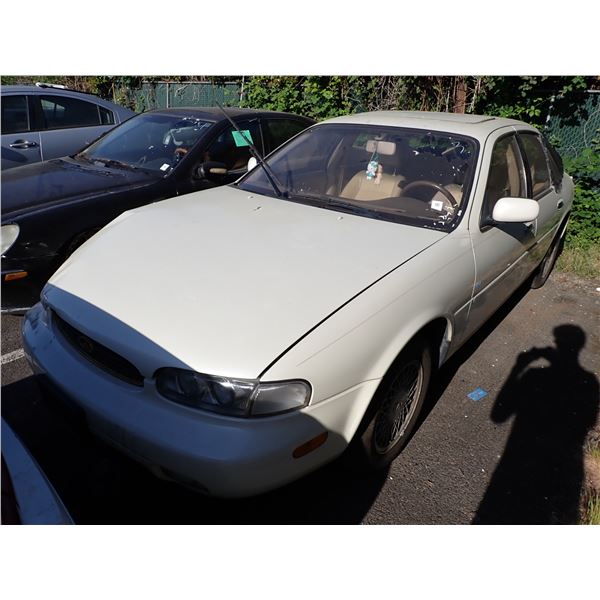 1997 Infiniti J30