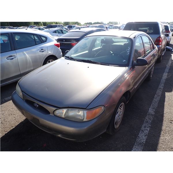 2001 Ford Escort
