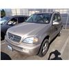 Image 1 : 2003 Mercedes-Benz ML350