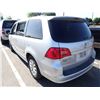 Image 4 : 2012 Volkswagen Routan
