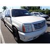 Image 2 : 2003 Cadillac Escalade ESV