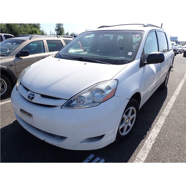2006 Toyota Sienna