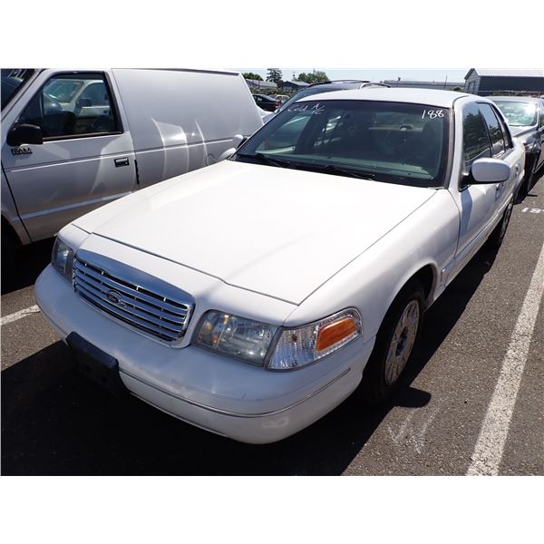 2003 Ford Crown Victoria