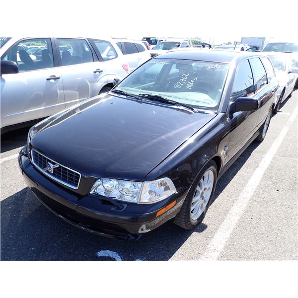 2003 Volvo V40