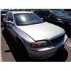 Image 2 : 2001 Lincoln LS