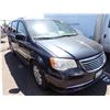 Image 2 : 2014 Chrysler Town and Country